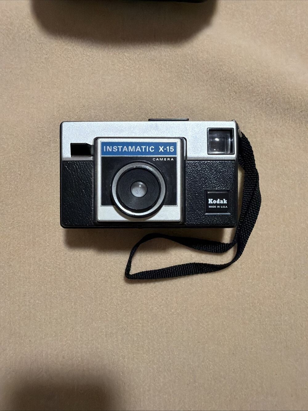 Kodak Instamatic X-15 Camera - Vintage - Winder and Shutter Work -Film Inside